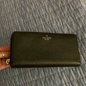Large Kate Spade Wallet